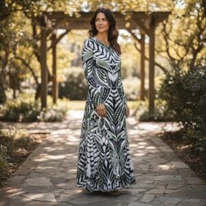 Farm Rio Dress Womens Small Black Green Leaf Print‎ Maxi Long Sleeve Viscose